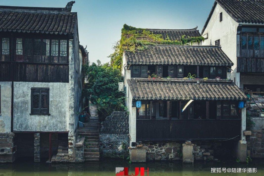 如何给天蝎座的男生写情书??-专业问答平台,获取您所需的答案